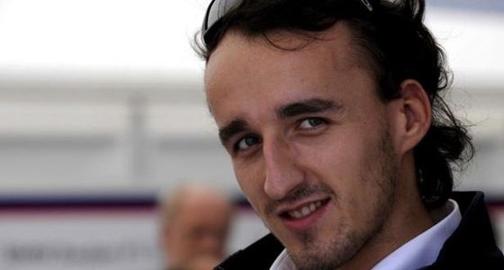 OFFICIEL-Robert-Kubica-chez-Renault-F1-en-2010