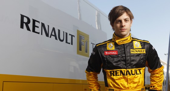 Jan-Charouz-bientot-au-volant-de-la-Renault-F1-R30