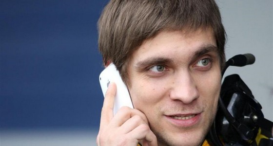 Bahrein-2010-Interview-de-Vitaly-Petrov