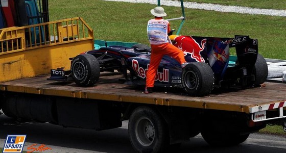 Malaisie-Jour-1-Une-casse-moteur-pour-Webber