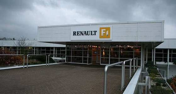 Les-monoplaces-Renault-de-retour-a-la-maison