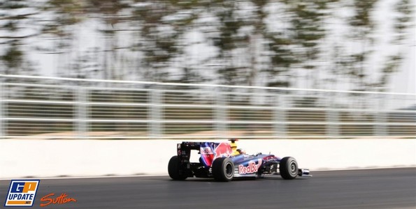 La-premiere-ligne-pour-Red-Bull-Renault