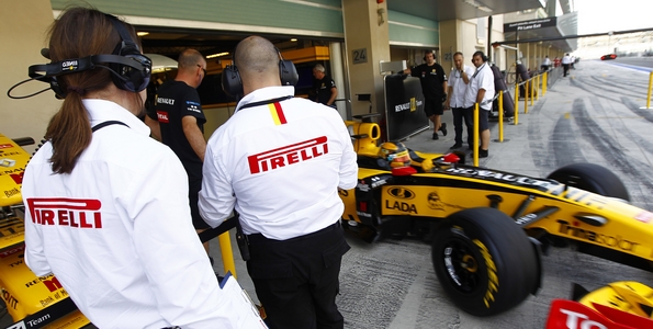 Le-Renault-F1-Team-boucle-une-journee-d-essais-constructive