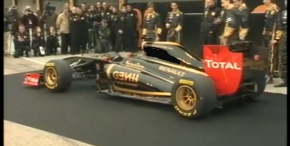 PHOTOS-La-Lotus-Renault-GP-R31-se-devoile