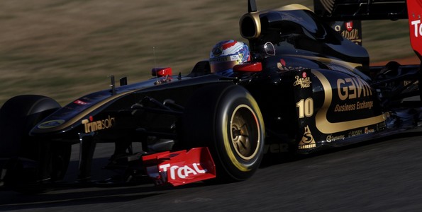 Lotus-Renault-GP-complete-une-journee-positive