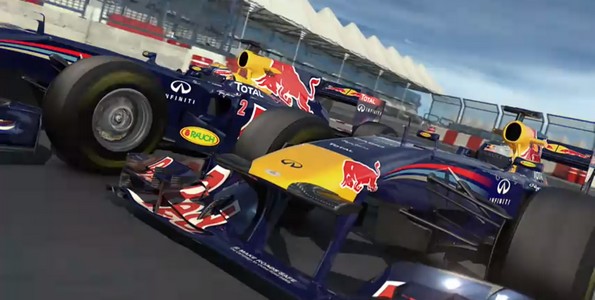 Video-Infiniti-s-affiche-en-nombre-chez-Red-Bull-Renault