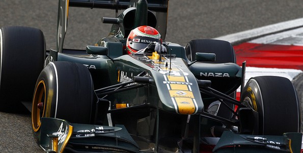 Team-Lotus-Renault-espere-des-points-des-l-Espagne