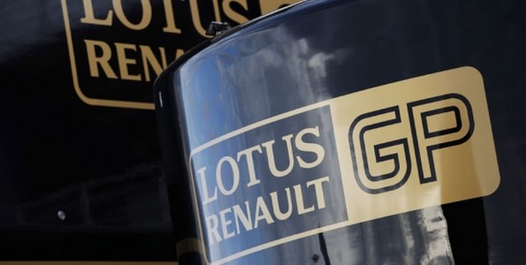 Pret-a-devaliser-la-boutique-de-Lotus-Renault-GP