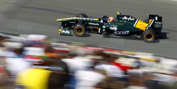 Team-Lotus-Renault-se-rapproche-un-peu-plus-de-la-Q2