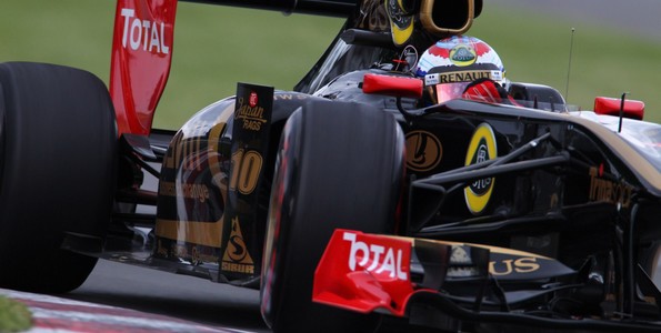 Lotus-Renault-GP-aime-sa-livree-or-et-noire