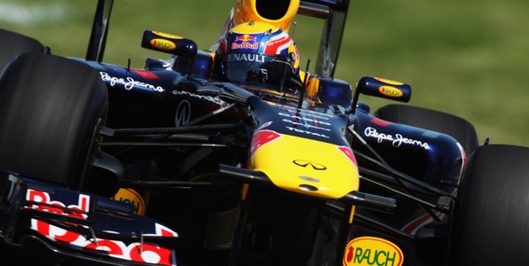 Red-Bull-Renault-travaille-pour-dimanche-et-apres