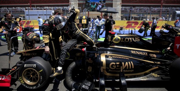 Tim-Densham-et-Jason-Somerville-quittent-Lotus-Renault-GP