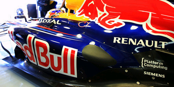 Renault-et-RedBull-des-partenaires-fideles