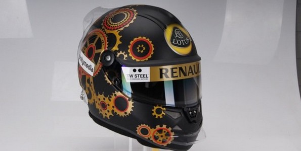 En-Allemagne-le-casque-de-Nick-Heidfeld-sera-mecanique