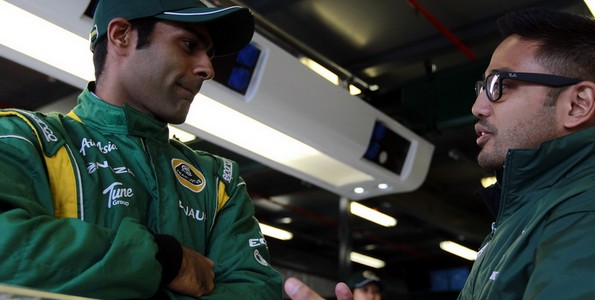 Riad-Asmat-monte-en-grade-chez-Team-Lotus-Renault