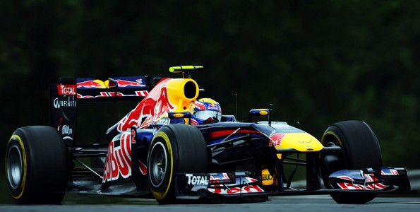 Red-Bull-Renault-economise-ses-pneumatiques