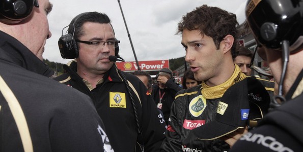 Bruno-Senna-repond-aux-fans-du-Lotus-Renault-GP