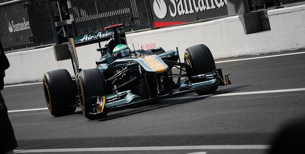 Team-Lotus-Renault-a-son-rang-habituel