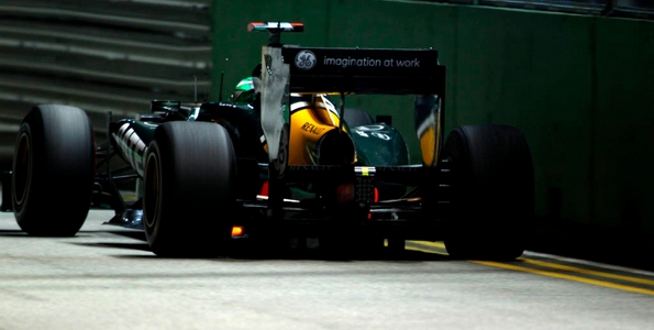 Le-Team-Lotus-se-paye-Vitaly-Petrov-a-Singapour