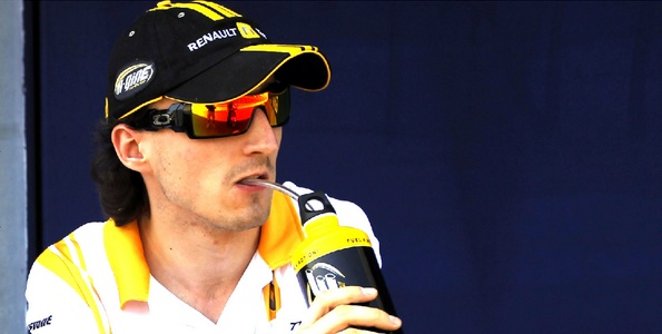 Lotus-Renault-GP-continue-d-attendre-Robert-Kubica