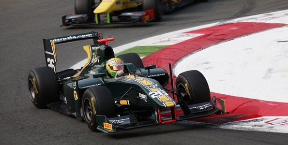 Team-Lotus-confirme-Luiza-Razia-pour-les-Rookie-Days