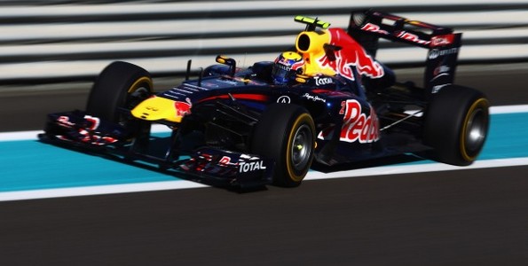 Red-Bull-Renault-legerement-en-retrait-a-Yas-Marina