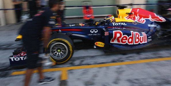 Jean-Eric-Vergne-impressionne-Red-Bull-Renault