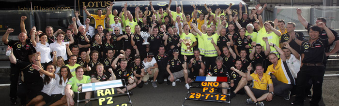 Lotus-Renault-ravie-de-son-double-podium