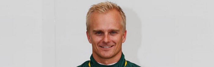 Heikki-Kovalainen-la-Caterham-Renault-CT03-ne-pardonne-pas