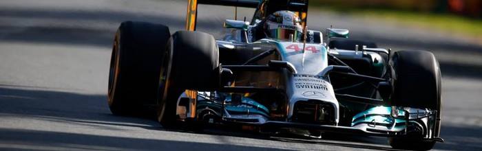 Melbourne-Qualifs-Hamilton-en-pole-Ricciardo-regale-son-public