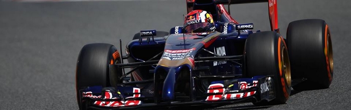 Toro-Rosso-Renault-passe-a-cote-de-son-dimanche