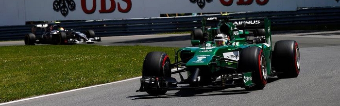 Caterham-Renault-passe-completement-a-cote-de-son-week-end