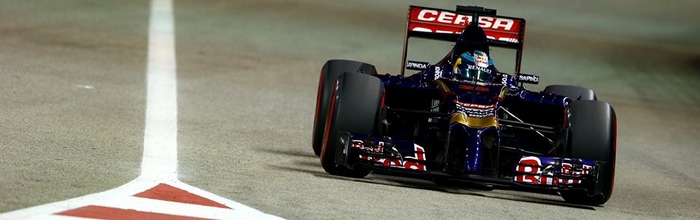 Un-Jean-Eric-Vergne-et-une-Toro-Rosso-Renault-excellentes