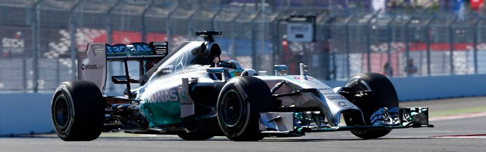 Russie-Course-Hamilton-et-Mercedes-font-coup-double