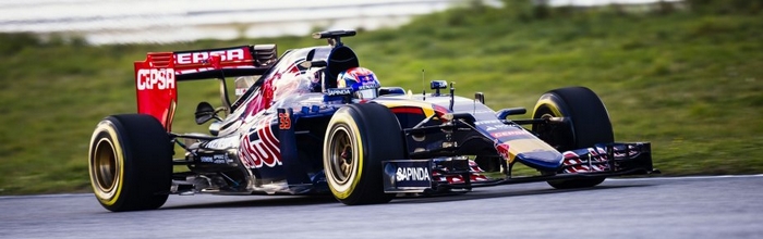 Video-La-Toro-Rosso-Renault-STR10-en-action