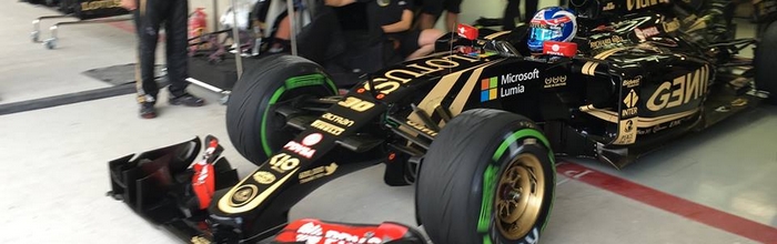 Essais-Pirelli-Abu-Dhabi-Jolyon-Palmer-en-piste-pour-Lotus