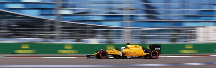 Renault-reste-bloque-en-Q1