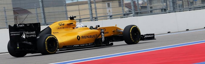 Sergey-Sirotkin-et-Esteban-Ocon-la-jeunesse-qui-pousse-chez-Renault