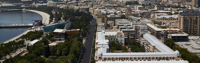 Bakou-EL1-Mercedes-domine-Red-Bull-et-Renault-patinent