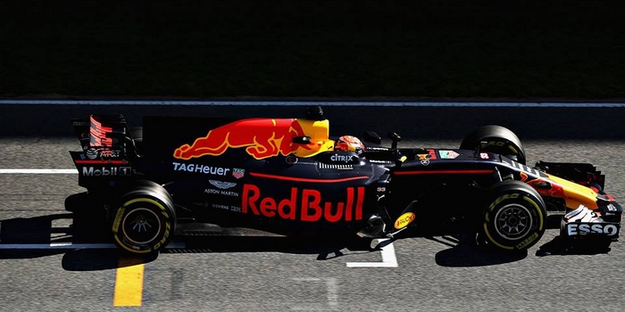 Des-relations-au-beau-fixe-entre-Red-Bull-et-Renault