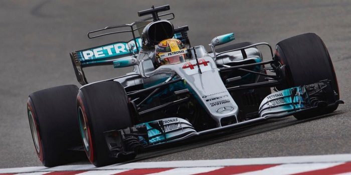 Chine-Course-Le-week-end-parfait-de-Lewis-Hamilton