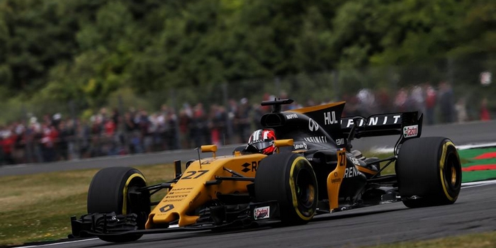 Une-prestation-de-premier-plan-pour-Renault-a-Silverstone