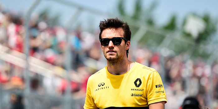 OFFICIEL-Sainz-remplacera-Palmer-des-le-GP-d-Austin