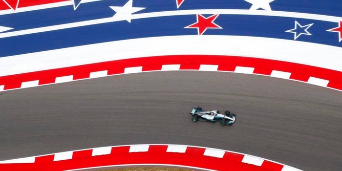 Austin-EL3-Lewis-Hamilton-en-tete-Vettel-a-l-affut