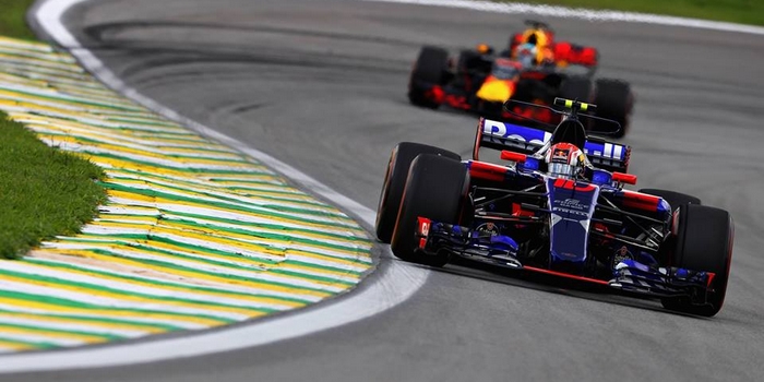 Red-Bull-s-estime-etre-traite-justement-et-equitablement-par-Renault