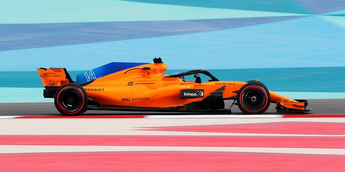 McLaren-Renault-se-rejouit-de-sa-premiere-journee-a-Bahrein