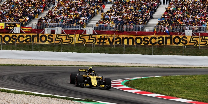 Carlos-Sainz-assure-pour-Renault-des-soucis-pour-Nico-Hulkenberg