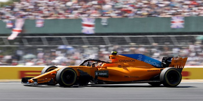 McLaren-Renault-ramene-a-nouveau-de-precieux-points