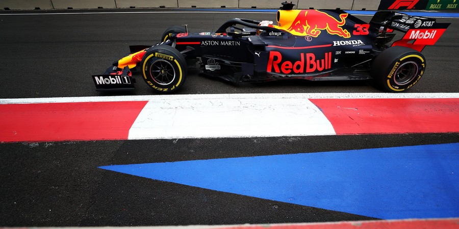 USA-EL1-Max-Verstappen-lance-les-festivites