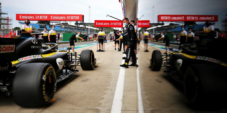 Barcelone-Jour-1-Mercedes-domine-Renault-se-montre